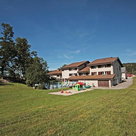 Village De Vacances Les Chevreuils Bellefontaine  Exteriér fotografie